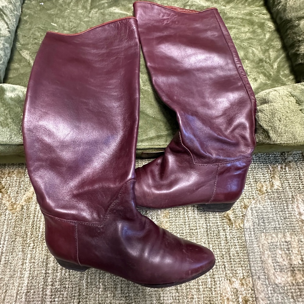 Yves Saint Laurent Burgundy Heeled Boots - Picture 7 of 10